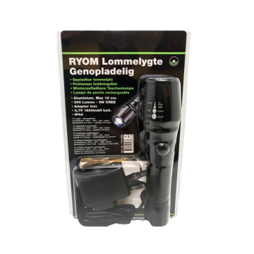 Rechargeable flashlight